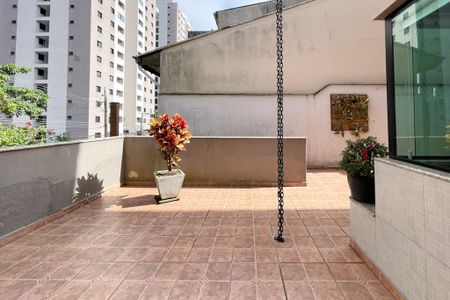 Casa à venda com 415m², 3 quartos e 8 vagasÁrea externa