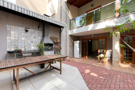 Casa à venda com 415m², 3 quartos e 8 vagasEspaço Gourmet