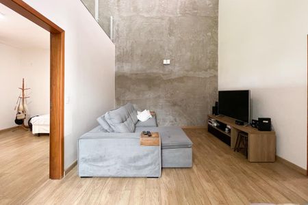 Casa à venda com 415m², 3 quartos e 8 vagasSala de TV