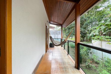 Casa à venda com 415m², 3 quartos e 8 vagasSacada - Suíte 1