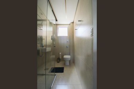 Apartamento à venda com 130m², 3 quartos e 2 vagasBanheiro da Suíte 1