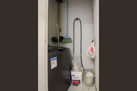 Apartamento à venda com 130m², 3 quartos e 2 vagasBanheiro de Serviço