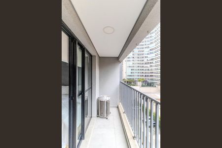 Studio para alugar com 44m², 1 quarto e sem vaga Studio para alugar com 44m², 1 quarto e sem vagaVaranda