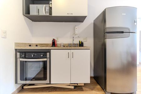 Studio de kitnet/studio para alugar com 1 quarto, 44m² em Santa Ifigênia, São Paulo