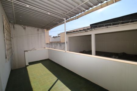 Casa à venda com 270m², 5 quartos e 6 vagasVaranda