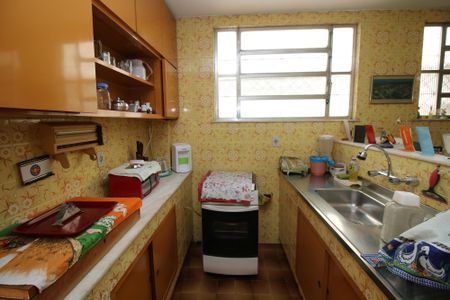 Casa à venda com 270m², 5 quartos e 6 vagasCozinha