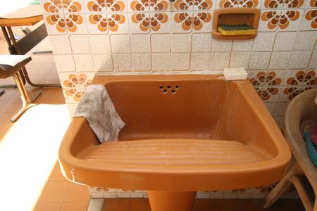 Casa à venda com 270m², 5 quartos e 6 vagasÁrea de Serviço