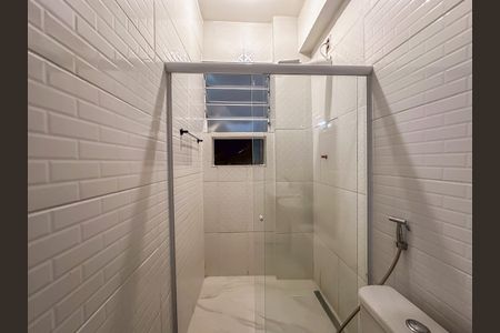 Banheiro social de apartamento para alugar com 1 quarto, 48m² em Centro, Rio de Janeiro
