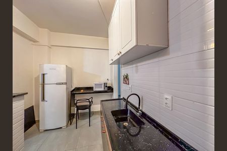 Cozinha de apartamento para alugar com 1 quarto, 48m² em Centro, Rio de Janeiro