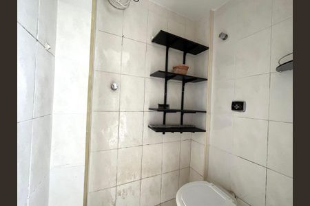 Apartamento à venda com 70m², 2 quartos e 1 vagaBanheiro de serviço