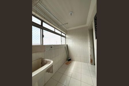 Apartamento à venda com 70m², 2 quartos e 1 vagaÁrea de Serviço