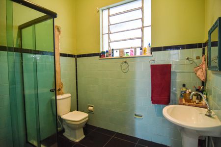 Casa à venda com 65m², 2 quartos e sem vaga Casa à venda com 65m², 2 quartos e sem vagaBanheiro