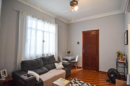 Casa à venda com 65m², 2 quartos e sem vaga Casa à venda com 65m², 2 quartos e sem vagaSala