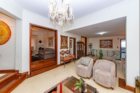 Casa à venda com 436m², 4 quartos e 4 vagasSala 1