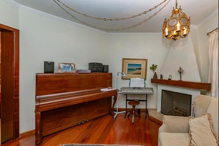 Casa à venda com 436m², 4 quartos e 4 vagasSala 3