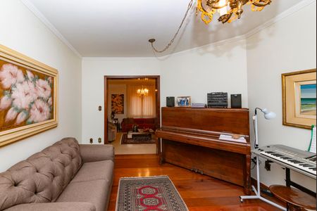 Casa à venda com 436m², 4 quartos e 4 vagasSala 3