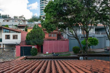 Casa à venda com 436m², 4 quartos e 4 vagasVaranda da Sala 5