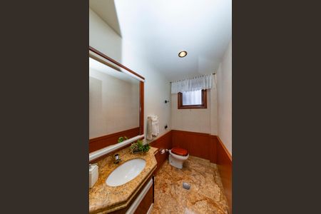 Casa à venda com 436m², 4 quartos e 4 vagasLavabo