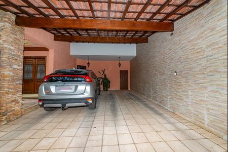 Casa à venda com 436m², 4 quartos e 4 vagasGaragem