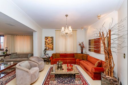 Casa à venda com 436m², 4 quartos e 4 vagasSala 1