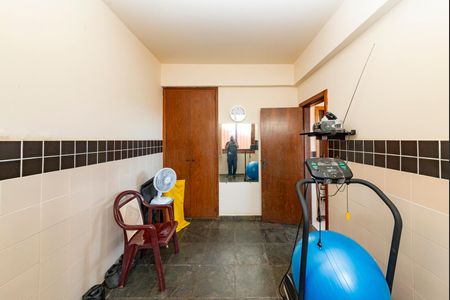 Casa à venda com 436m², 4 quartos e 4 vagasAcademia