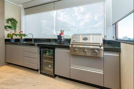 Casa à venda com 436m², 4 quartos e 4 vagasEspaço Gourmet