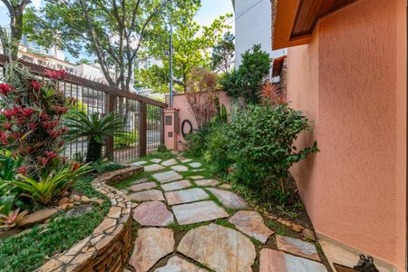 Casa à venda com 436m², 4 quartos e 4 vagasJardim