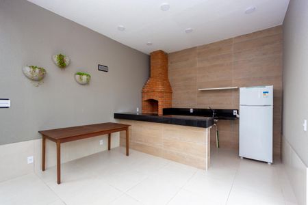 Apartamento para alugar com 45m², 2 quartos e sem vaga Apartamento para alugar com 45m², 2 quartos e sem vagaChurrasqueira