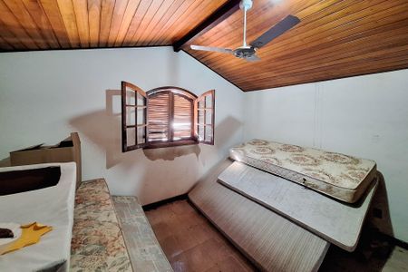 Casa à venda com 250m², 5 quartos e 4 vagasQuarto