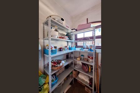 Casa à venda com 250m², 5 quartos e 4 vagasCozinha