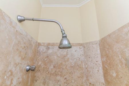 Apartamento à venda com 250m², 3 quartos e 2 vagas Apartamento à venda com 250m², 3 quartos e 2 vagasBanheiro 2