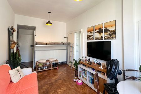 Apartamento à venda com 50m², 1 quarto e sem vagaSala