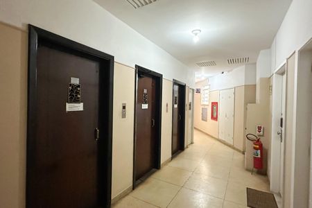 Apartamento à venda com 50m², 1 quarto e sem vagaEntrada