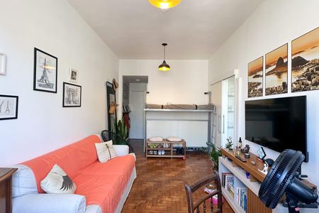 Apartamento à venda com 50m², 1 quarto e sem vagaSala