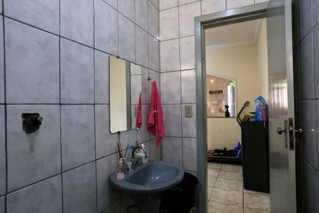 Casa à venda com 62m², 2 quartos e 1 vagaBanheiro Social