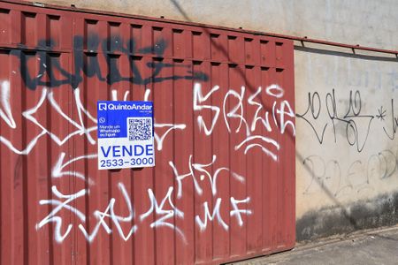 Casa à venda com 62m², 2 quartos e 1 vagaPlaquinha