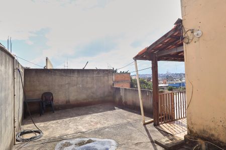 Casa à venda com 62m², 2 quartos e 1 vagaÁrea comum