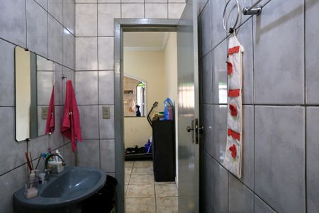 Casa à venda com 62m², 2 quartos e 1 vagaBanheiro Social