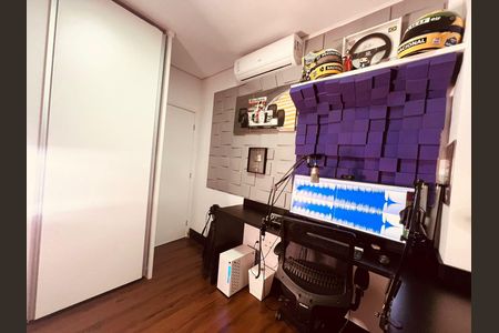 Apartamento para alugar com 82m², 3 quartos e 2 vagas Apartamento para alugar com 82m², 3 quartos e 2 vagasEscritório