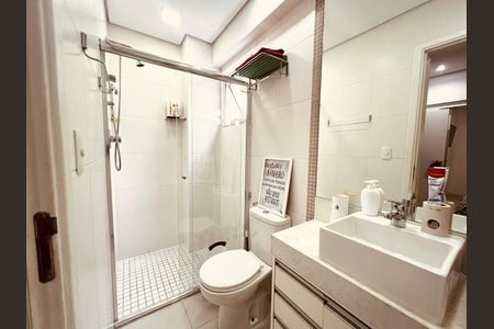 Apartamento para alugar com 82m², 3 quartos e 2 vagas Apartamento para alugar com 82m², 3 quartos e 2 vagasBanheiro