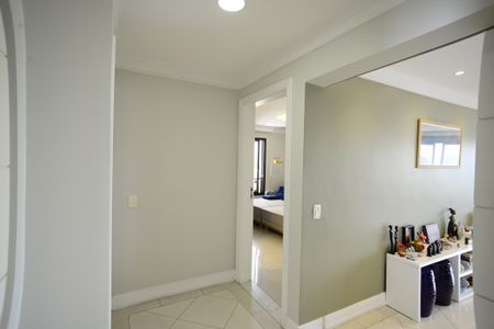Apartamento à venda com 213m², 3 quartos e 3 vagasCorredor