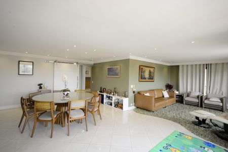 Apartamento à venda com 213m², 3 quartos e 3 vagasSala