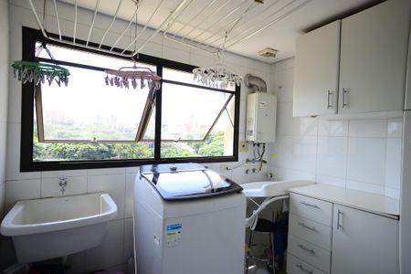 Apartamento à venda com 213m², 3 quartos e 3 vagasÁrea de Serviço