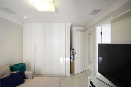 Apartamento à venda com 213m², 3 quartos e 3 vagasSuíte 1