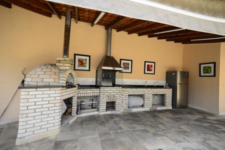 Apartamento à venda com 213m², 3 quartos e 3 vagasChurrasqueira