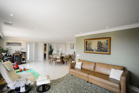 Apartamento à venda com 213m², 3 quartos e 3 vagasSala