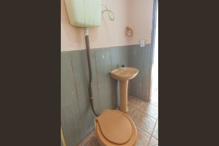 Casa à venda com 86m², 3 quartos e sem vaga Casa à venda com 86m², 3 quartos e sem vagaBanheiro de serviço