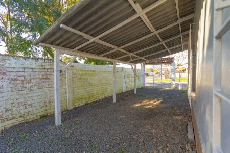 Casa à venda com 86m², 3 quartos e sem vaga Casa à venda com 86m², 3 quartos e sem vagaVista do Quarto 2