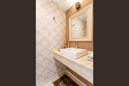 Apartamento para alugar com 177m², 3 quartos e 2 vagasLavabo