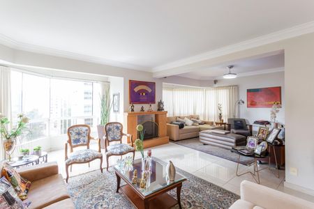 Apartamento para alugar com 177m², 3 quartos e 2 vagasSala